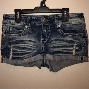 Almost Famous Denim Short Shorts - Medium Wash